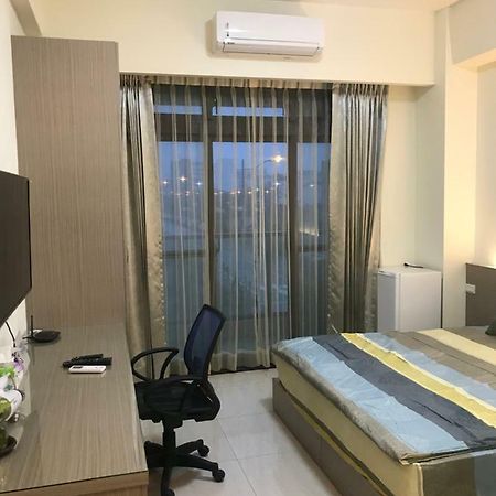 Emerald Diamond Building 2 Zhunan Екстер'єр фото