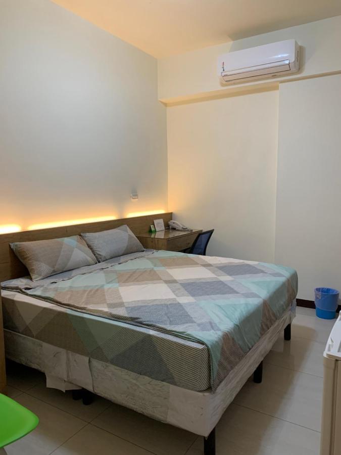 Emerald Diamond Building 2 Zhunan Екстер'єр фото