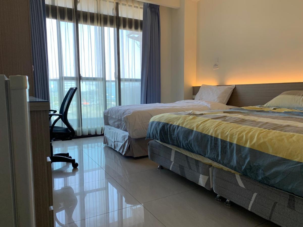Emerald Diamond Building 2 Zhunan Екстер'єр фото